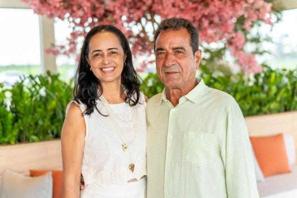 Giovana e Danilo Laranja