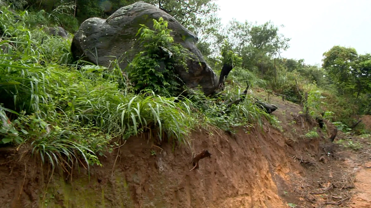 Imagens mostram encostas do bairro Jaburuna, em Vila Velha, após chuvas em 2023 por Ronaldo Rodrigues 