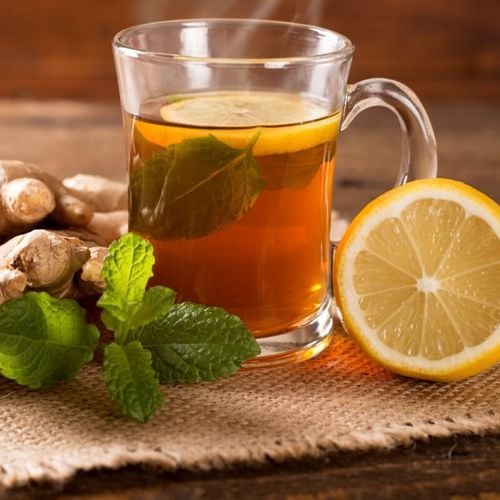 Imagem - Gengibre e limão: 3 chás caseiros termogênicos para o outono
