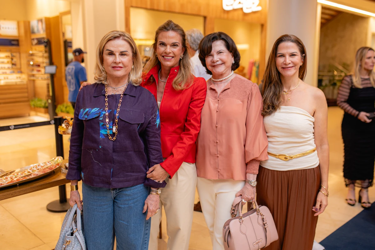 Zildinha Helal, Mariana Buaiz, Teresa Bedran e Fernanda Bedran