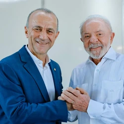 Deputado federal é pré-candidato ao Palácio Anchieta e recebeu, nesta segunda (30), o apoio do presidente da República na disputa