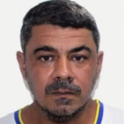 Eduardo Tadeu foi preso no âmbito da Operação Turquia, que apura um esquema envolvendo servidores públicos que desviavam drogas apreendidas em ações oficiais para uma organização criminosa que atua na Ilha do Príncipe, em Vitória