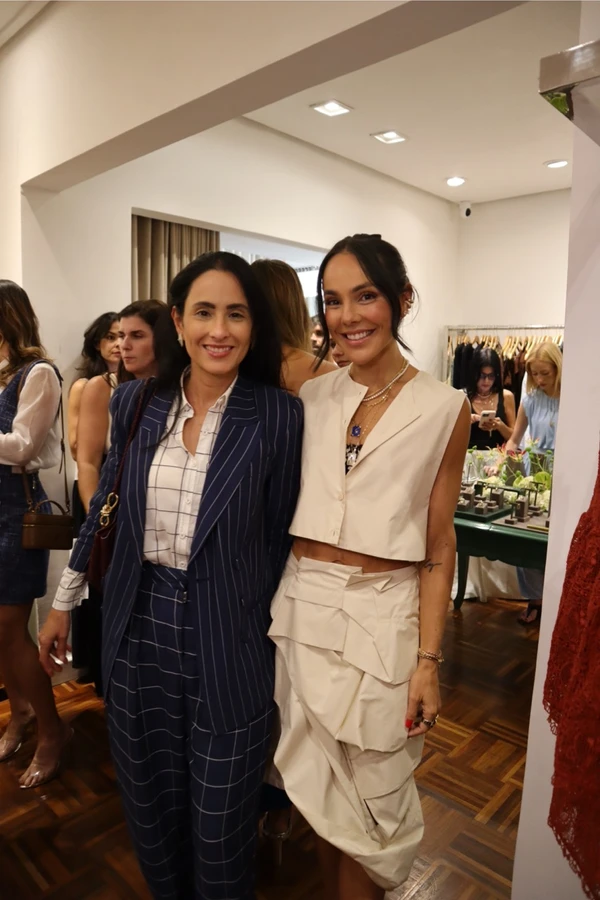 Rosalie Torrelio e Carol Neves