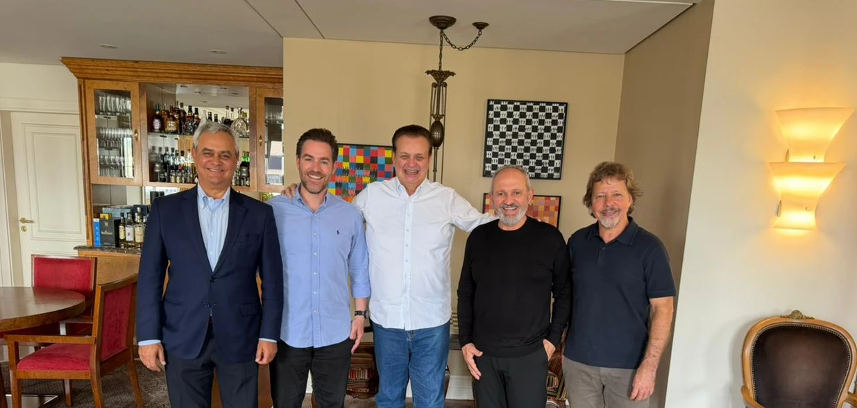 Conforme o presidente nacional da legenda, a decisão de endossar a candidatura do prefeito de Vitória ocorreu em reunião realizada nesta quarta-feira (1°)