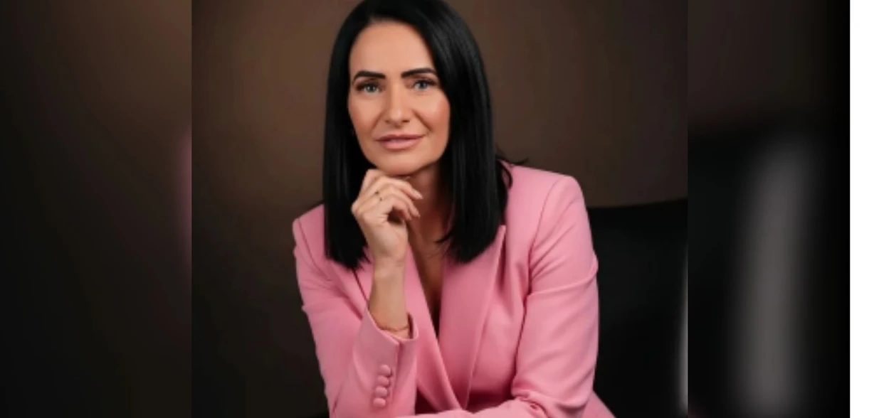 A Polícia Civil indiciou Andressa Aparecida Ferreira Siqueira pela prática e também por abuso de poder e constrangimento ilegal; vereadora diz que acusações foram forjadas