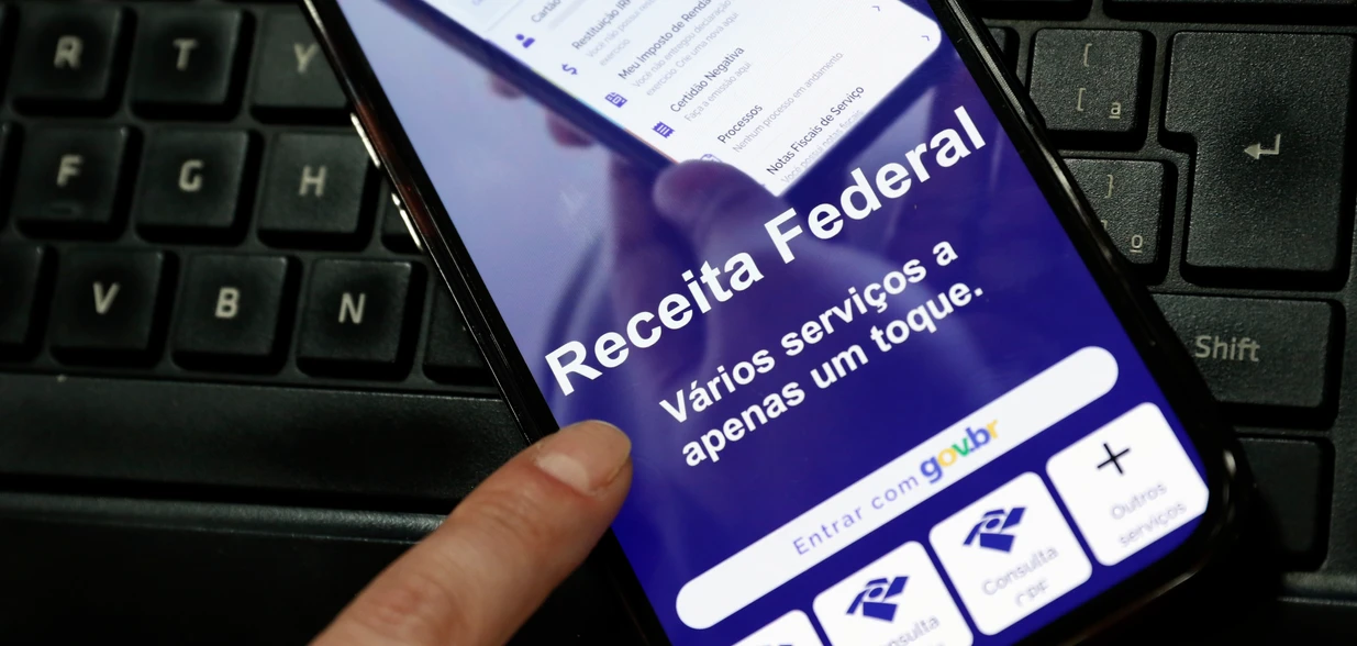 Ouça as orientações do auditor-fiscal da Receita Federal no Espírito Santo, Juliano Rezende Gama